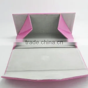 Elegant Personalized Custom Glasses Case thumbnail-4