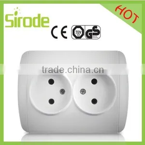 European Plug Multi Wall Socket thumbnail-2