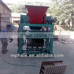 Good Quality and Light Weight Non Burned Brick Machine thumbnail-1