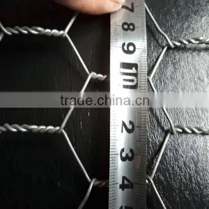 Green/ Black Pvc Coated Hexagonal Wire Mesh thumbnail-2