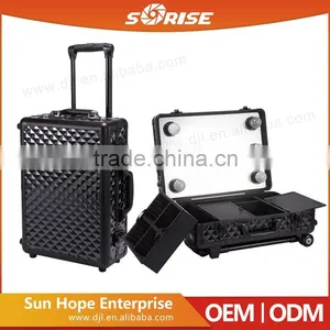 Factory Price Artist Beautiful Aluminum Cosmetic Case thumbnail-2