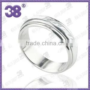 2013 Newest Wedding Designs Shinny Polished Rings thumbnail-1