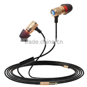 2016 Popular Metal Wired Earphone in Ear Earbuds With Microphone thumbnail-2