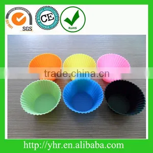 Colorful Lovely Silicone Mufin Cake Mould thumbnail-1
