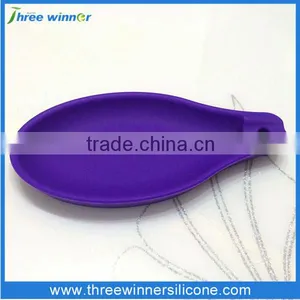 Durable Kitchen Tool Silicone Spoon Rest thumbnail-2