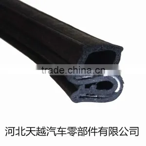 High Quality Factory Price Auto Door Window Rubber Seal thumbnail-1