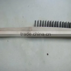 Industrial Steel Wire Brush With Wood Handle thumbnail-4