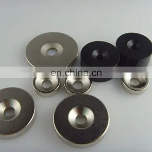 Round Magnets Hole thumbnail-1