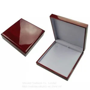 Wholesale High Quality Glossy Painted Wooden Necklace Box Luxury Jewelry Box Girls Jewelry Set Box Wooden With Custom Logo thumbnail-2
