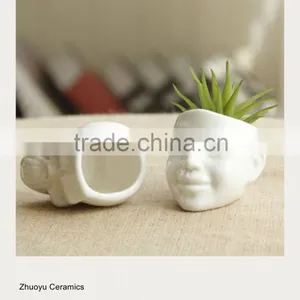 White Ceramic Skull Plant Pot thumbnail-3