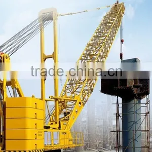 QUY220 Crawler Crane thumbnail-1