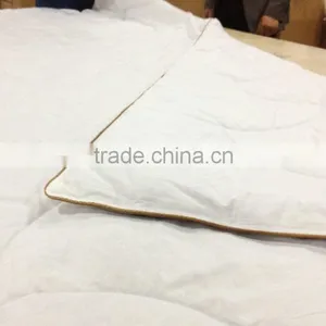 Double Size Camel Wool Quilt With Soft Camel Wool Filling Jacquard Cotton Fabric Cover Washable thumbnail-4