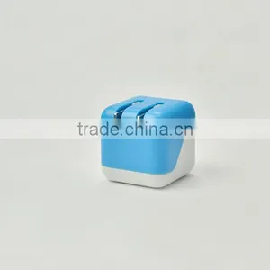 Eu And Usa Plug Colorful Mobile Phone 5v 2.1a Dual Usb Wall Charger thumbnail-4
