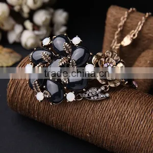 OEM/ODM Factory Direct Sale 2016 Latest Vintage Flower Pendant Necklace Black Stone Pendant Necklace thumbnail-5