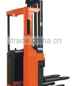 Full Electric Counterbalance Forklifts thumbnail-1