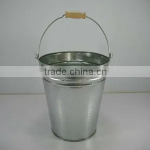 Stainelss Steel Color Small Bucket Wire Handle With Wood Block thumbnail-1