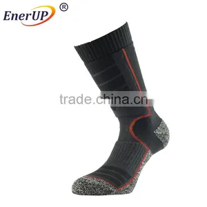 China Reliable Compression Sport High Knee Socks for Reduce Fatigue for Wholesale thumbnail-2