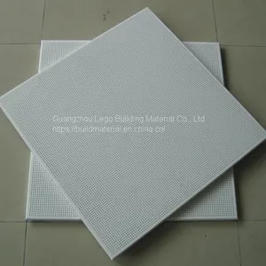 Spraying 600x600 Aluminum Gusset Commercial Summer thumbnail-3