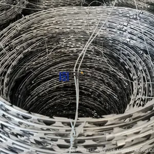 Full Stainless Steel 304 Diameter 450mm Concertina Medium Barbed Tape BTO-22 Razor Wire thumbnail-2