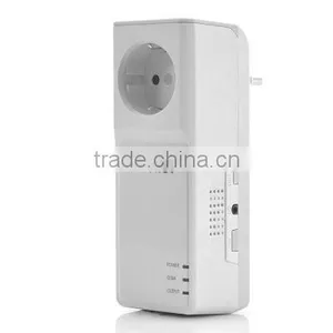 Newest Quad Band Remote Controlled Gsm Switch With Temperature Sensor Suitable for EU Power Supply Support up to 5 Users thumbnail-1