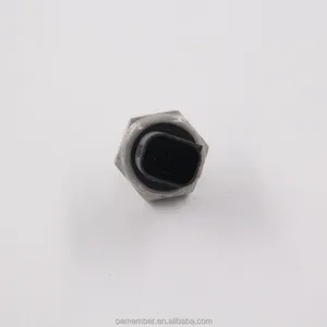 Heavy Duty European Truck Auto Spare Parts Oem 6519060200 Oil Pressure Sensor For MB thumbnail-3