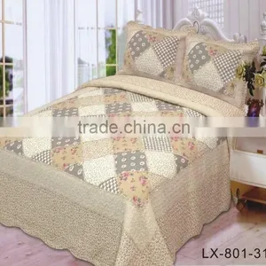 Polyester Block Diagonal Process Printed Bed Set thumbnail-1