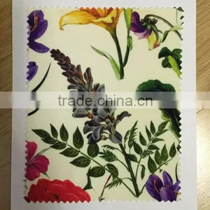 Floral Pattern Fabric in 100% Cotton thumbnail-3