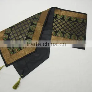 Indian Silk Table Runner With 6 Placemats & 6 Coaster in Black Color Size 16*62 thumbnail-4