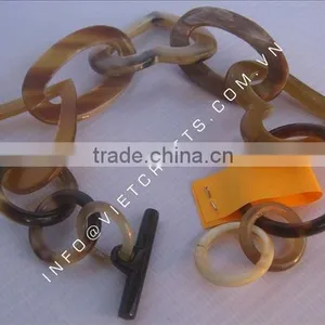 Horn Link Chain Bracelet With Clasp thumbnail-1