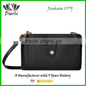 Magazine Purse thumbnail-1