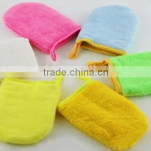 Microfiber Cleaning Glove Wash Mitt thumbnail-1