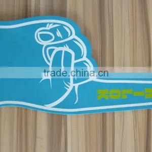 Cheering Foam Hand thumbnail-1
