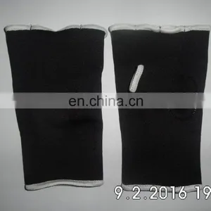 Weight Lifting Gloves thumbnail-1