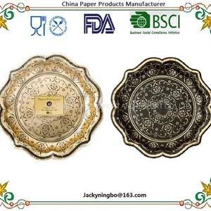 Christmas Party Holiday Disposable Dinnerware Tableware Color Printed Paper Plate With PE Coated Pack Made in China thumbnail-4