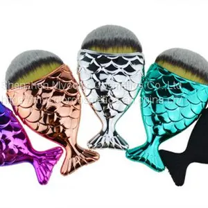 Portable Colorful Fish Powder Brush Liquid Foundation Brush thumbnail-3