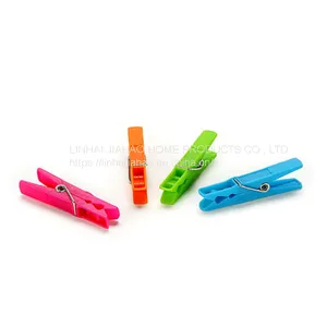 Plastic Clothes Pegs thumbnail-1
