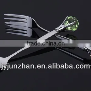 Diamond Spoon With High Mirror Polishing and Nice Design thumbnail-4