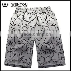 2016 Summer Fashion New Korean Style Loose Beach Plus Size Board Shorts For Men thumbnail-2