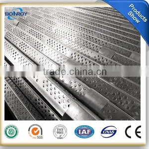 Metal Corner Bead /galvanized Metal Studs and Tracks thumbnail-1