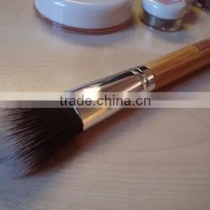 Natural Wood Handle Rose Gold Ferrule Powder Brush thumbnail-1