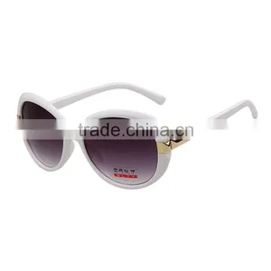 Hot Wholesell Vintage Gradient Frame Sunglasses thumbnail-1