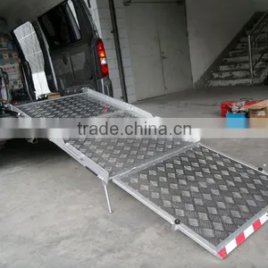 BMWR-3 350kg Aluminm Platform Folding Manual Wheelchair Ramp for Van thumbnail-1