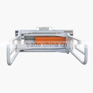 Forklift Attachment Foam Clamp thumbnail-1
