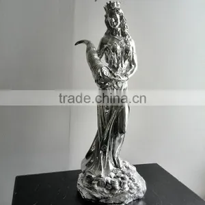 Polyresin Prety Girl Sculpture thumbnail-2