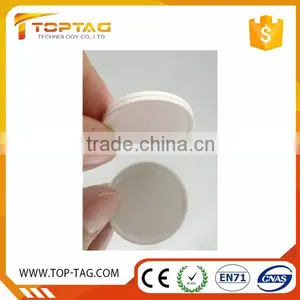 Customized Heat Resistant Rfid Uhf Laundry Coin Tag thumbnail-1