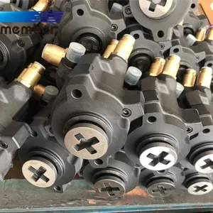 OE Member 1518142 Fuel Pump Feed Pump Truck Engine Parts 1.12155 1518142S1 1436301 1414260 1440235 0809820 1760708 For Scania thumbnail-5