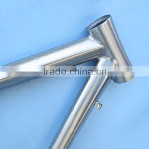 High Quality Gr9 Titanium 700CTrack Frame and Road Bike Frame thumbnail-5