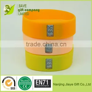 Digital Slap Watch Faces/Quartz Silicone Slap Watch/Geneva Slap Watch thumbnail-3