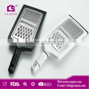 Iron Kitchen Flat Grater With PP Handle thumbnail-1