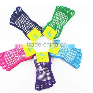 Toes Yoga SocksFor Women With Color thumbnail-2